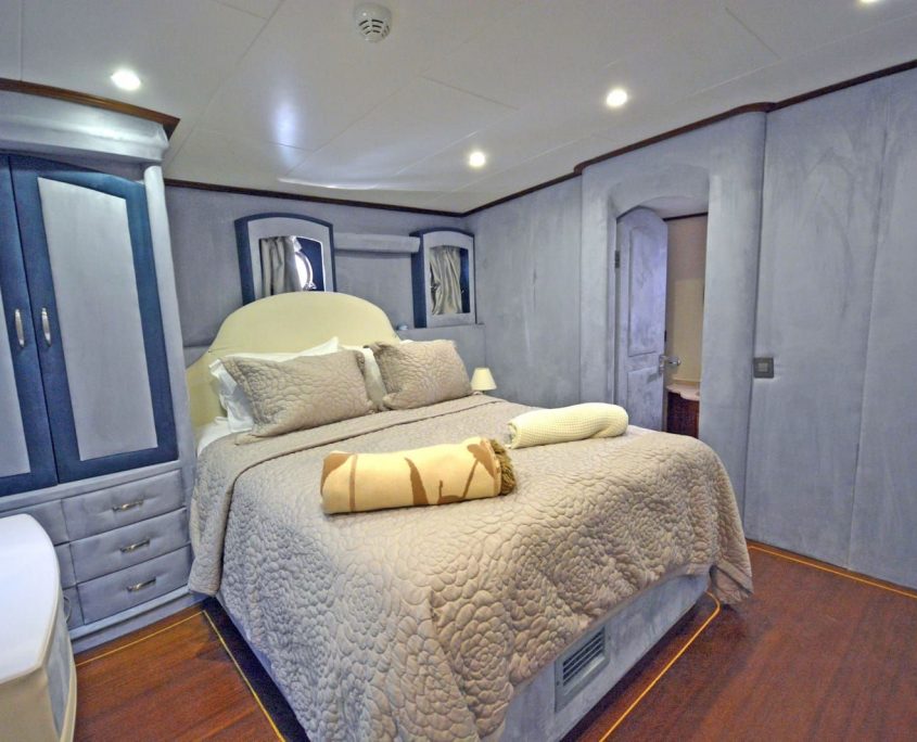 BELLA MARE Double cabin