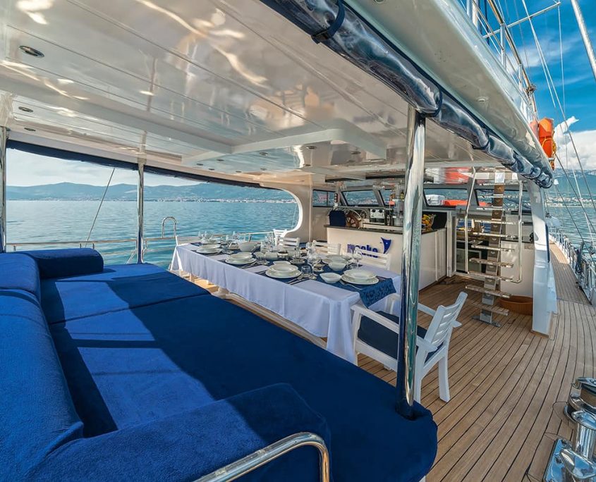 MASKE Aft deck