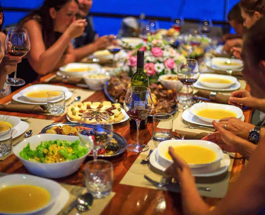 ALLURE E Dinner time ALLURE E Dinner time