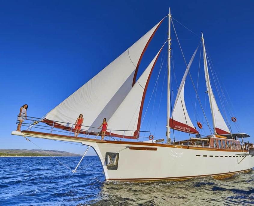 MORNING STAR Sailing MORNING STAR Sailing