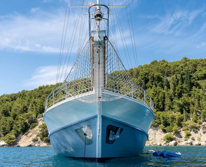 NAUTILUS Anchored