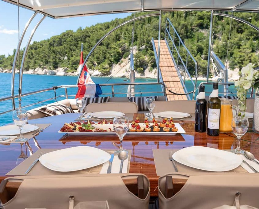 NAUTILUS Dining area on Aft deck