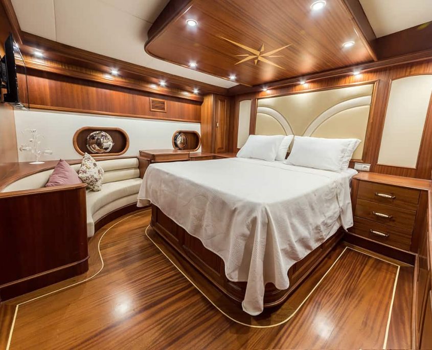 HALCON DEL MAR Double cabin