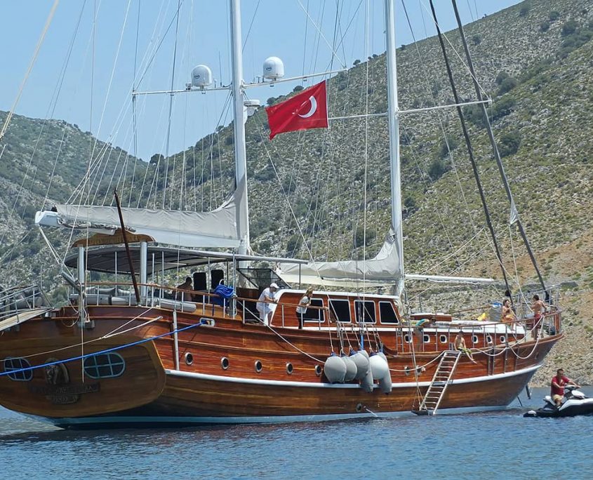 KAPTAN MEHMET BUGRA Anchored