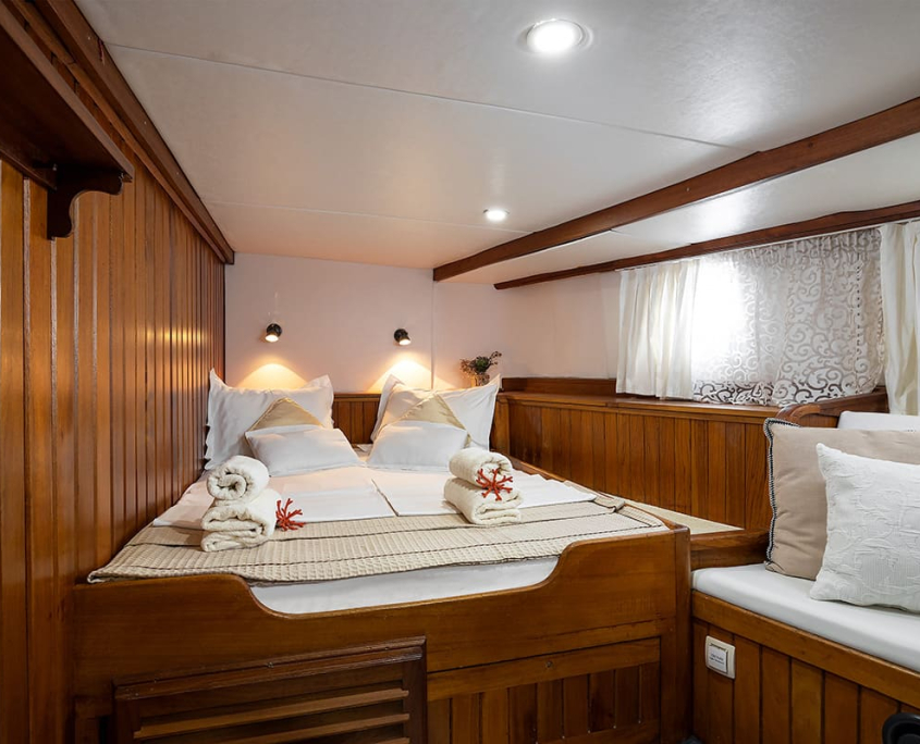 ABORDA Double cabin ABORDA Double cabin