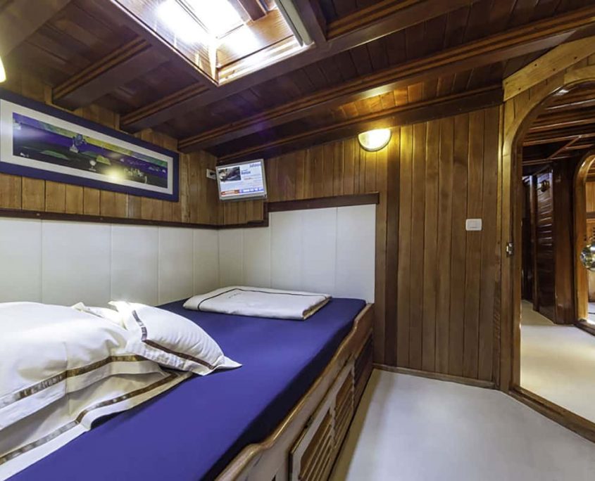 LIBRA Double Cabin