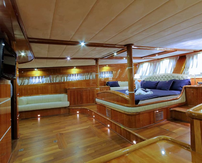 SILVERMOON Vip Cabin