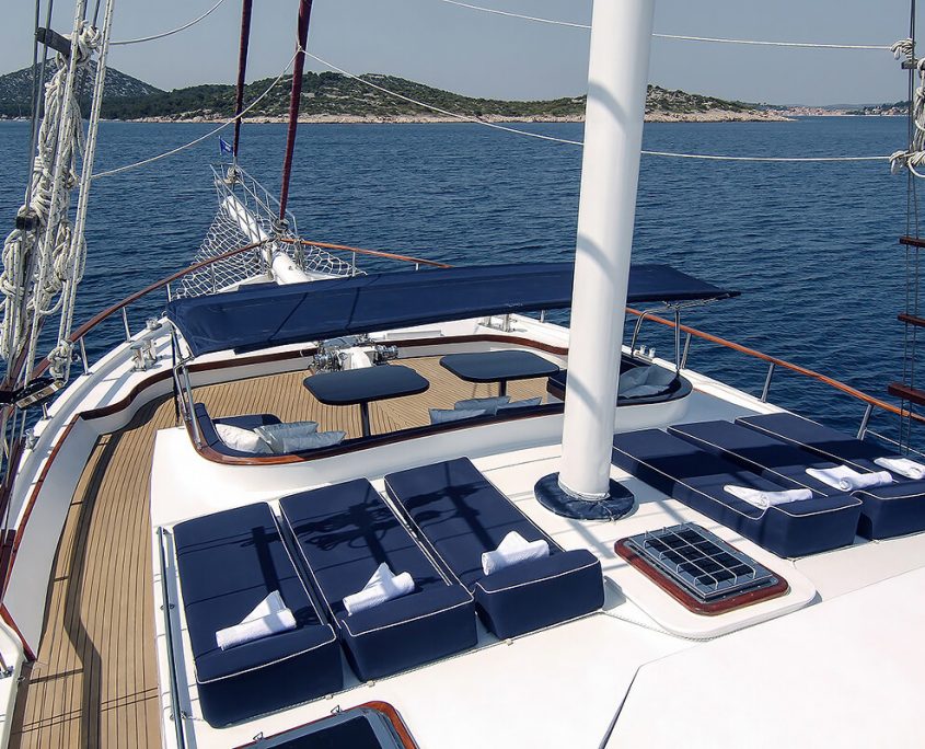 AURUM Sundeck