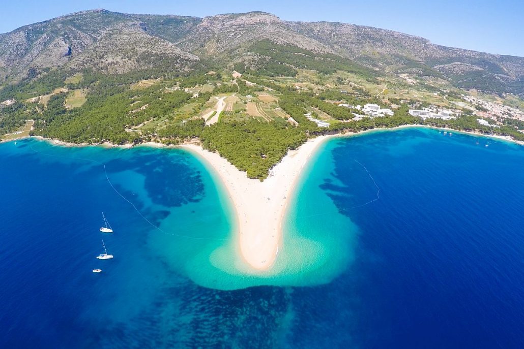 Zlatni-Rat-beach