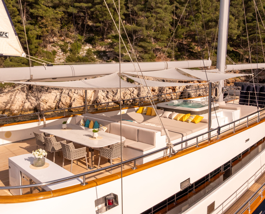 DALMATINO Sun deck