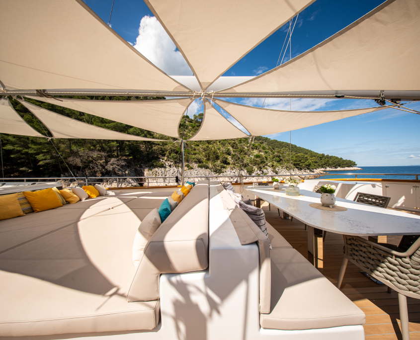 DALMATINO Sun deck
