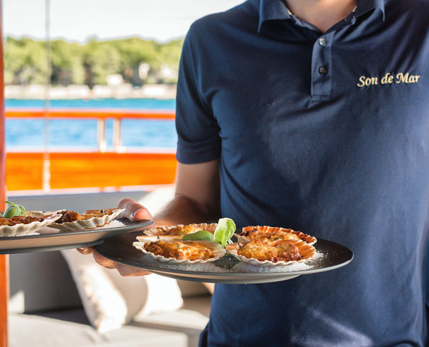 SON DE MAR Food service