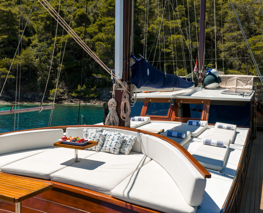 ELEGANZA Sun deck ELEGANZA Sun deck