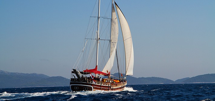 NOSTRA VITA Sailing