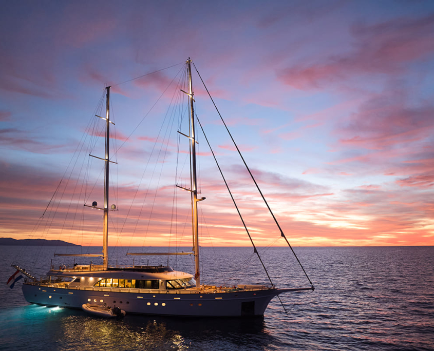 LOVE STORY Cruising - sunset
