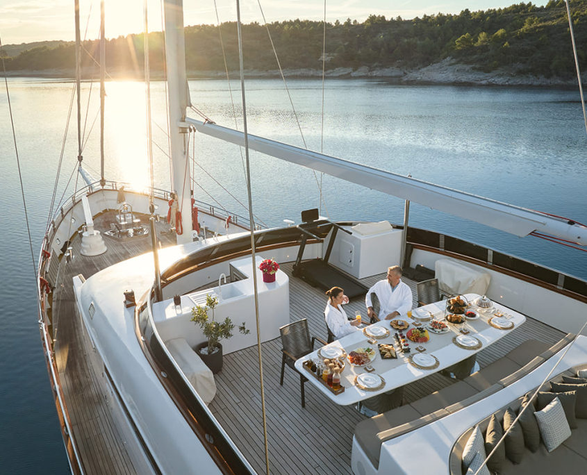 LOVE STORY Flybridge dining area