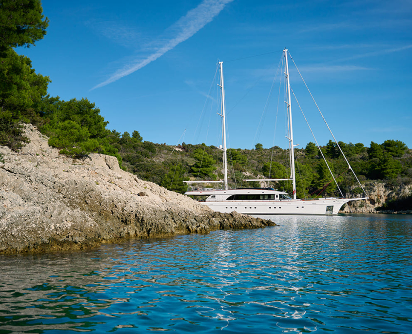 LOVE STORY Moored