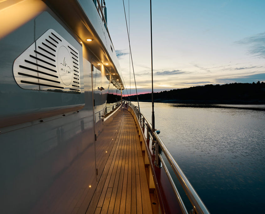 LOVE STORY Side deck