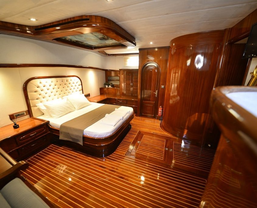 LUCE DEL MARE Master cabin