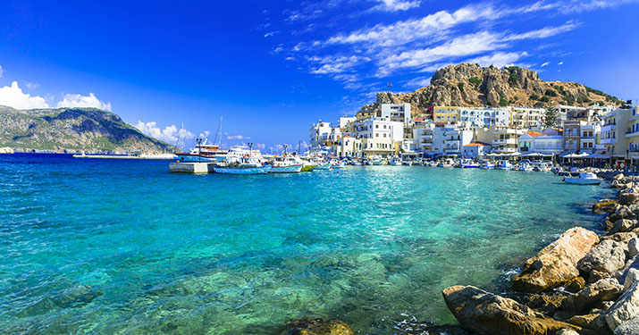 Discovering the Charm of Greek Islands – Featured