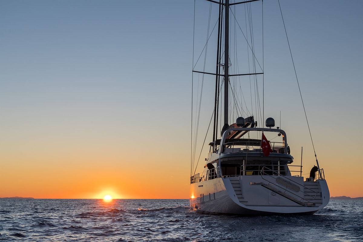 Preparing for Your Yacht Adventure (2)