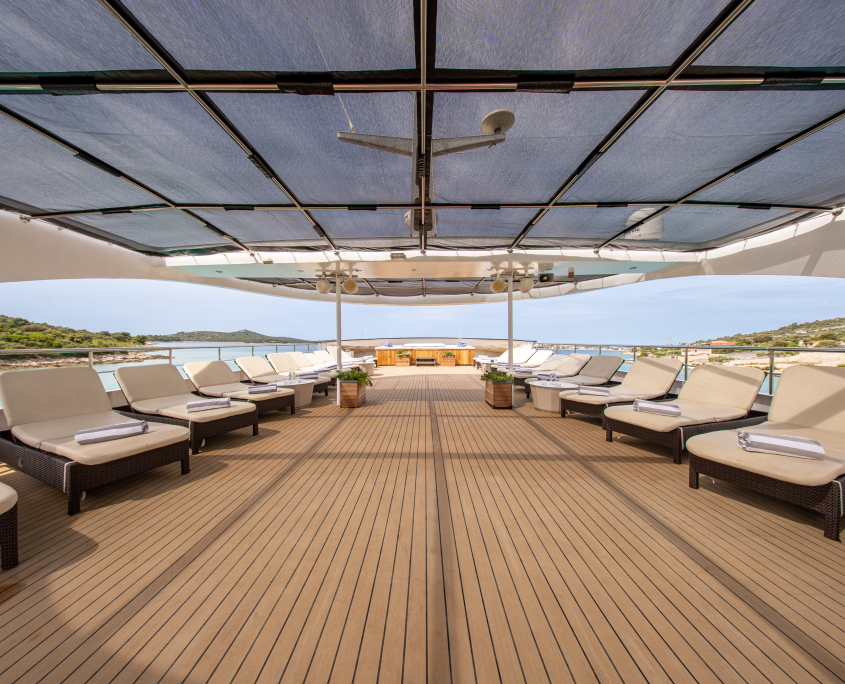 KARIZMA Sun deck KARIZMA Sun deck