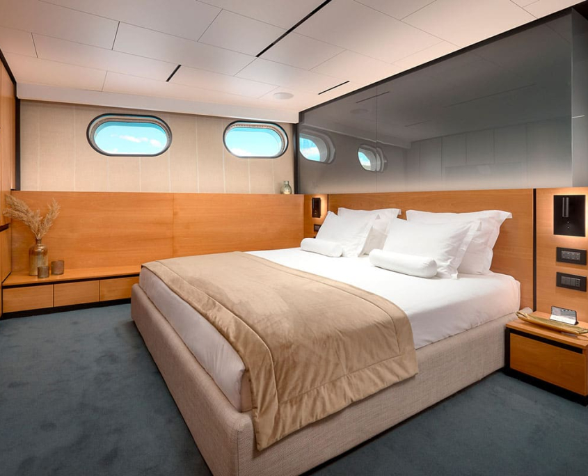 MARALLURE Master cabin MARALLURE Master cabin